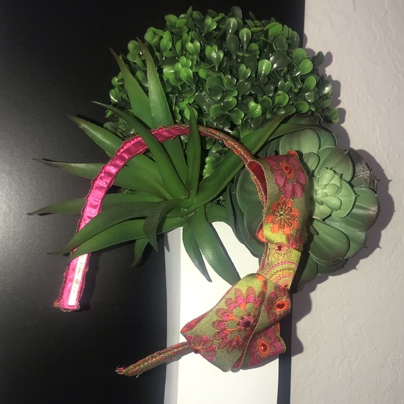 Meghan LA Girl Headband - Picture 3 of 7